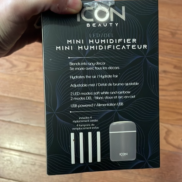 Icon beauty mini humidifier - Picture 3 of 3